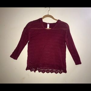 Medium top with fray